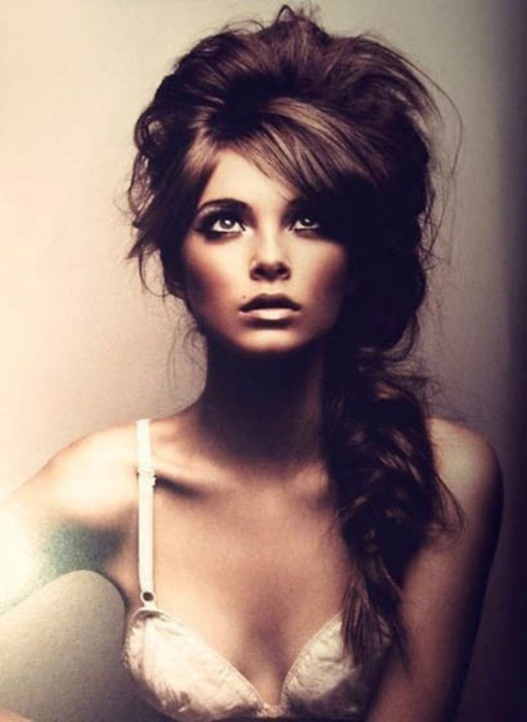 Амелия Волкова