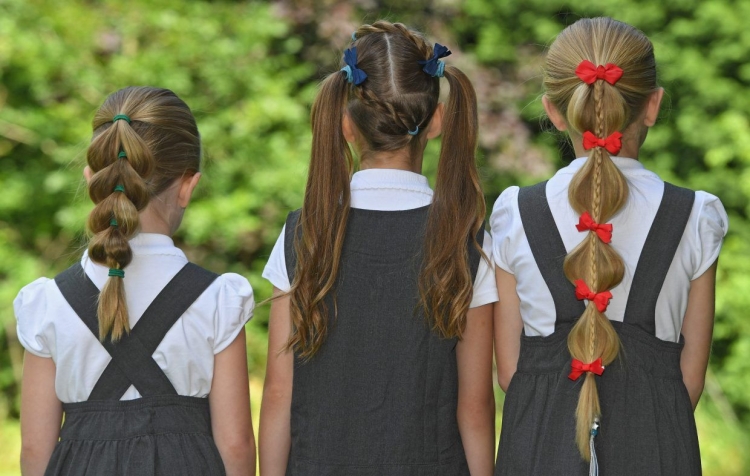 Прически для школьниц