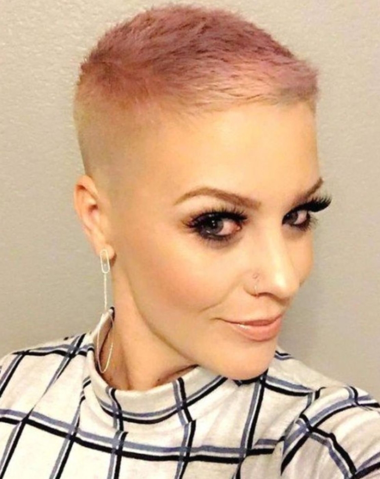 Ультракороткие женские стрижки