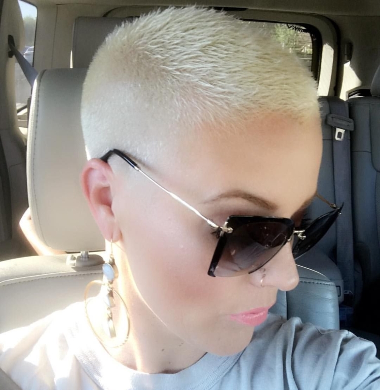 Стрижки под машинку для женщин