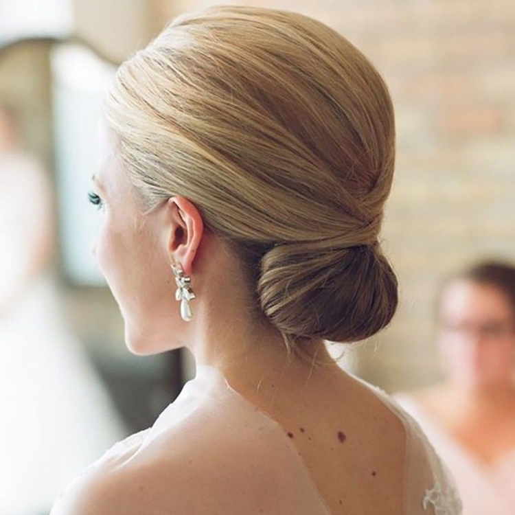 Аккуратная прическа
