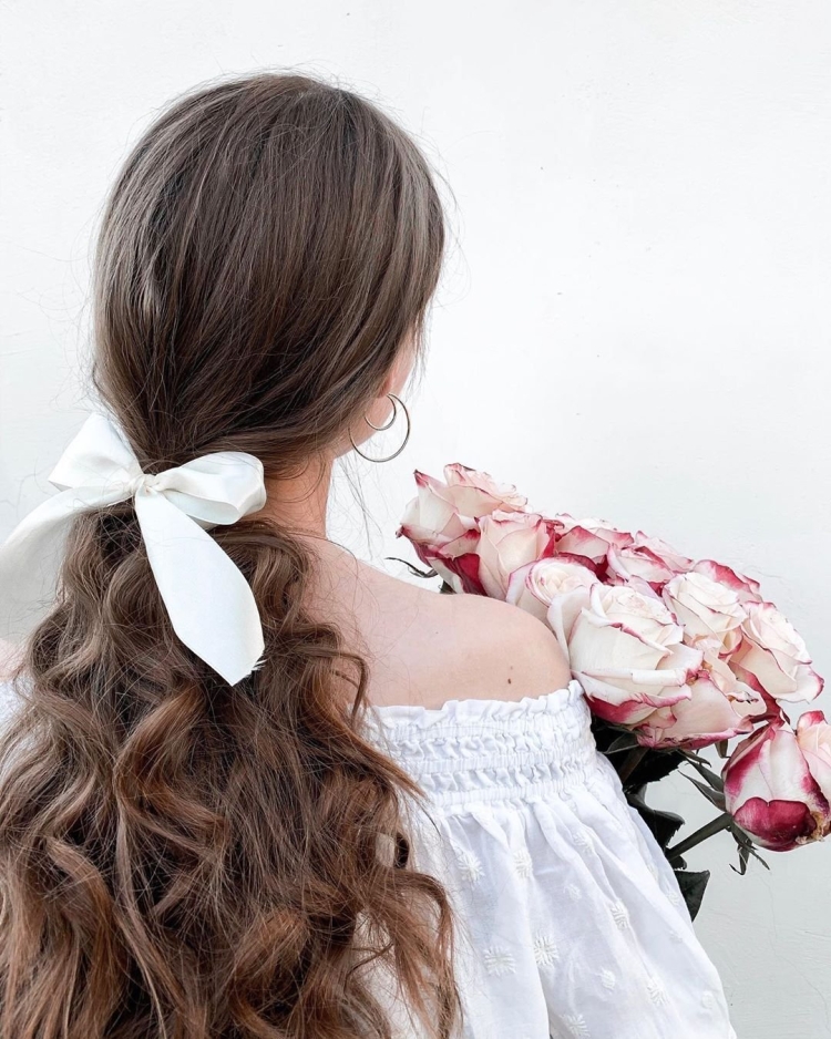 Свадебная прическа с бантом