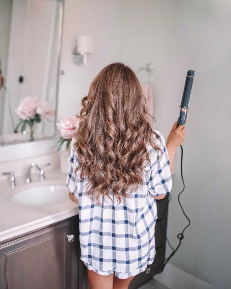 Локоны утюжком на длинные волосы