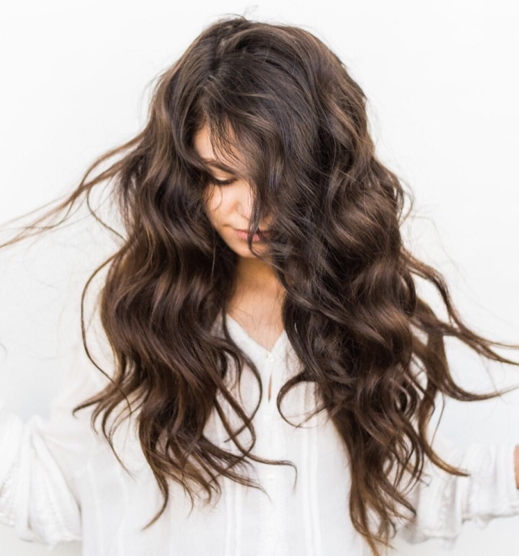 Каскад на кудрявые волосы длинные