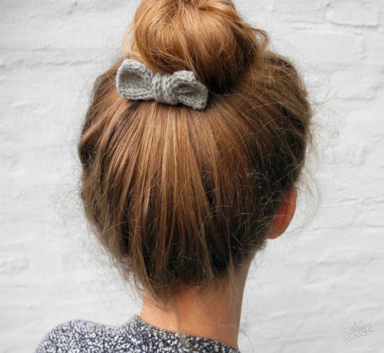 Пучок на голове