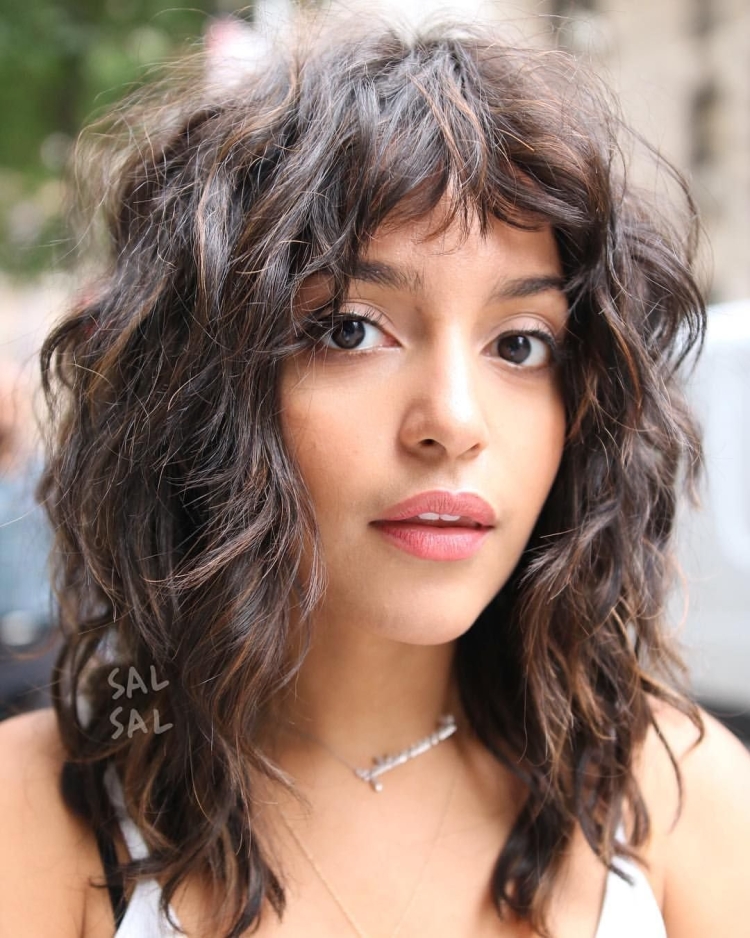 Чели на кудрявые волосы