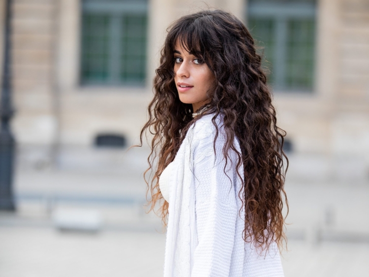 Camila Cabello с челкой