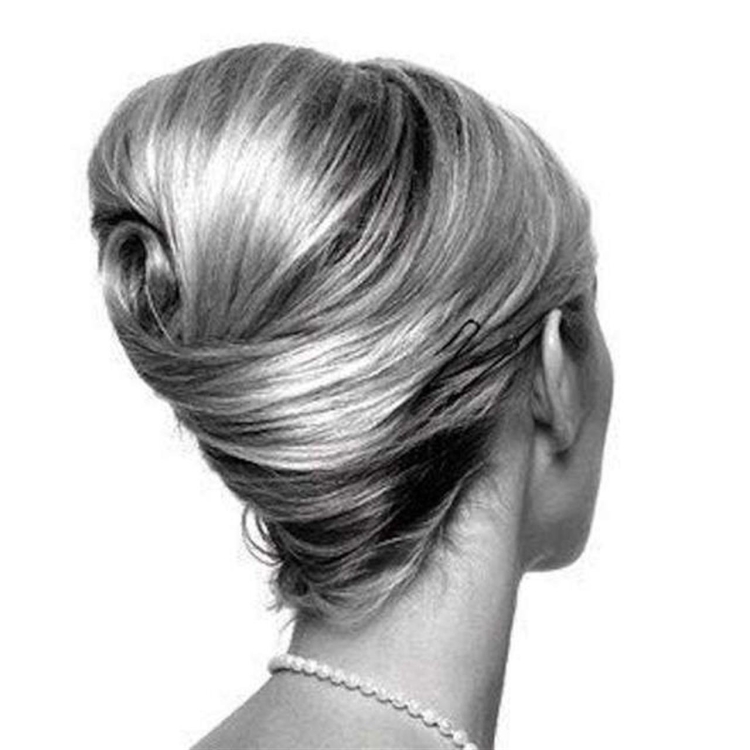 Выполнение прически Ракушка