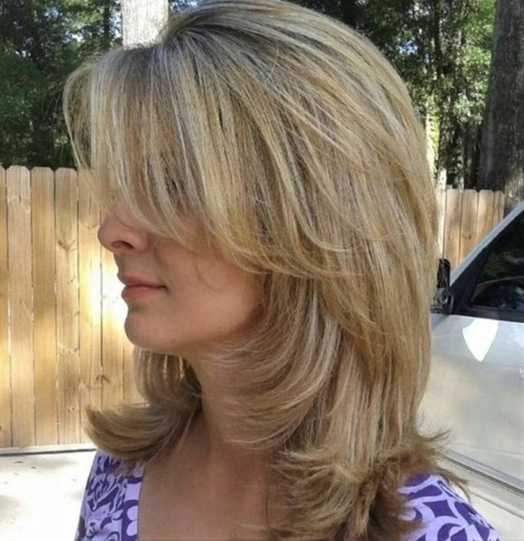 Длины Каскад Каскад на волосы средней длины