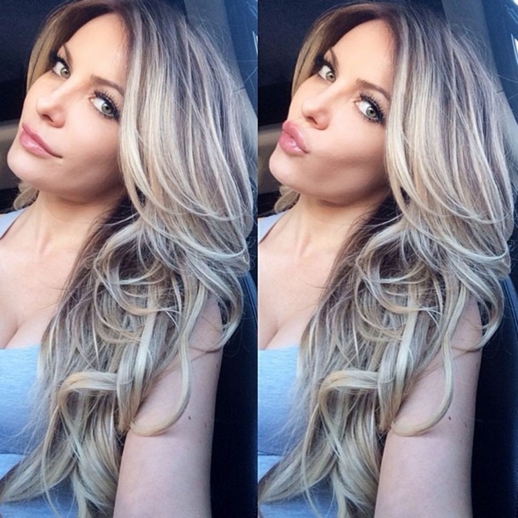 Блондинка с мелированием