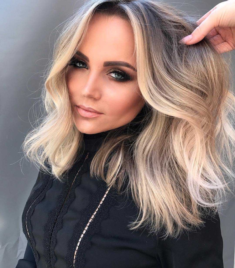 Лили Маймак блондинка