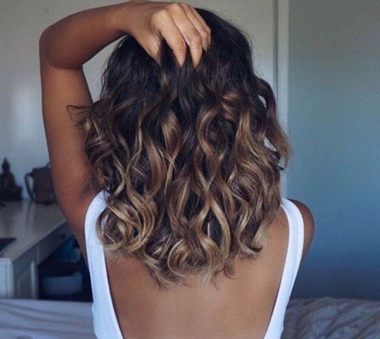 Балаяж на кудрявые волосы