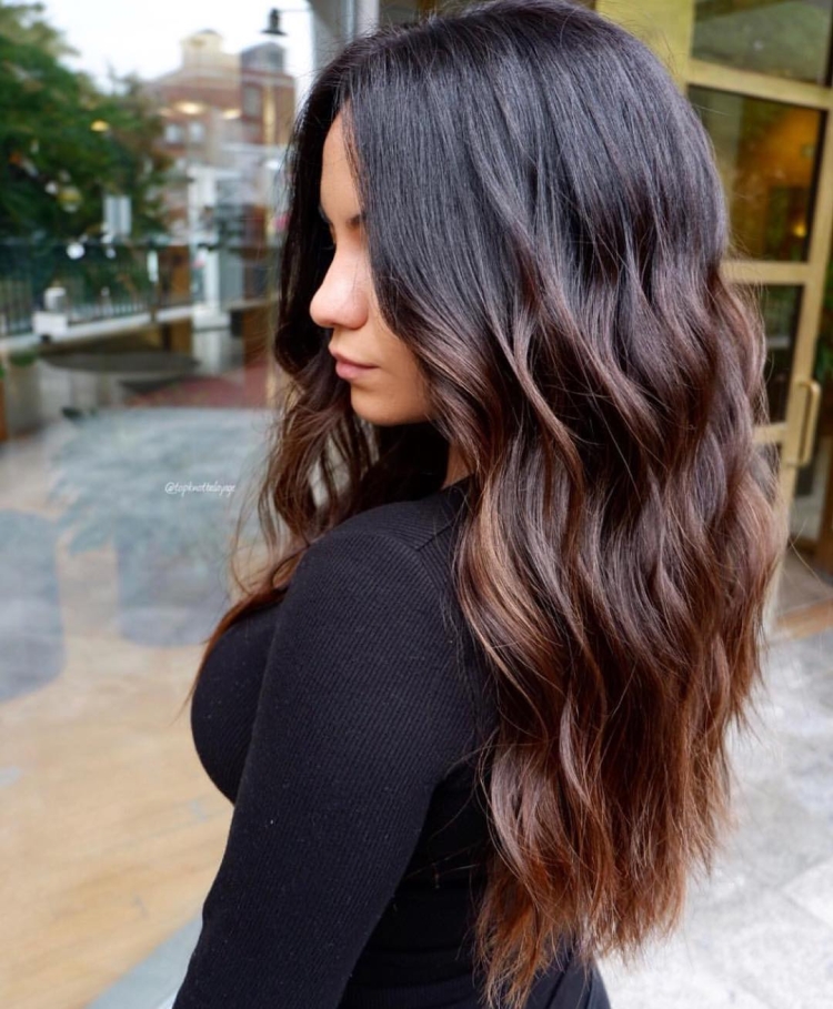 Омбре с коричневого на черный