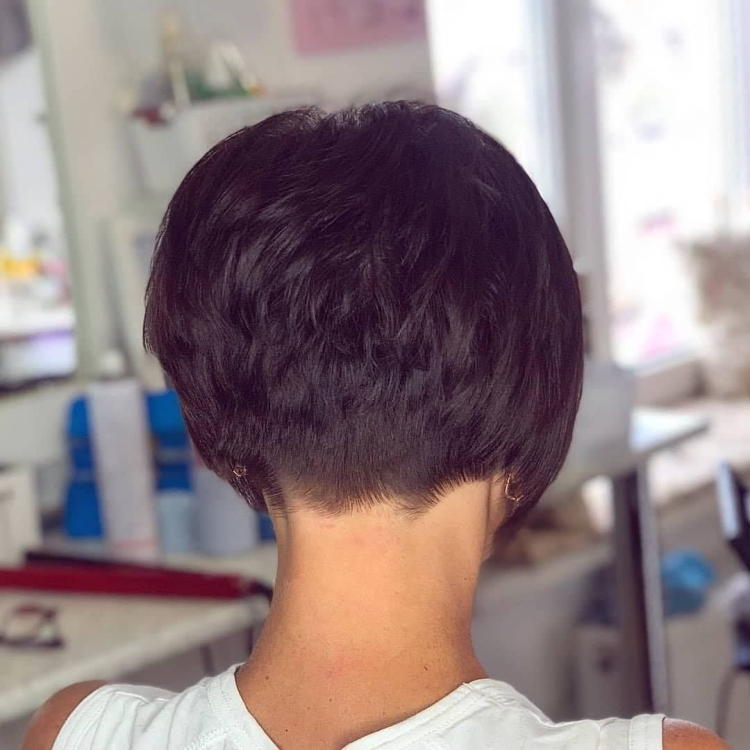 Боб Вэл стрижка