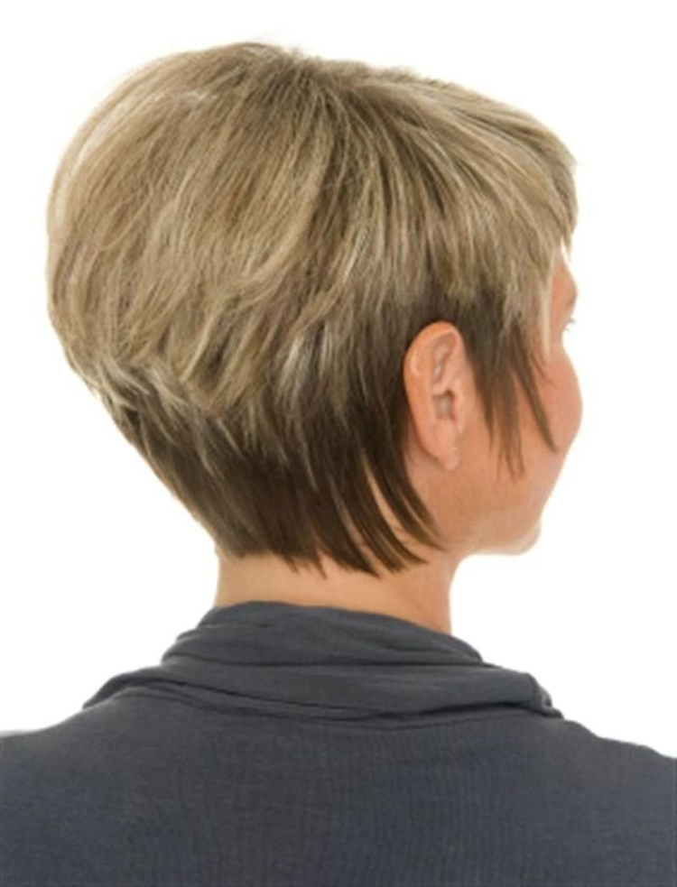 Боб каре с элементами Пикси