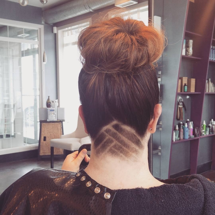 Красивый затылок