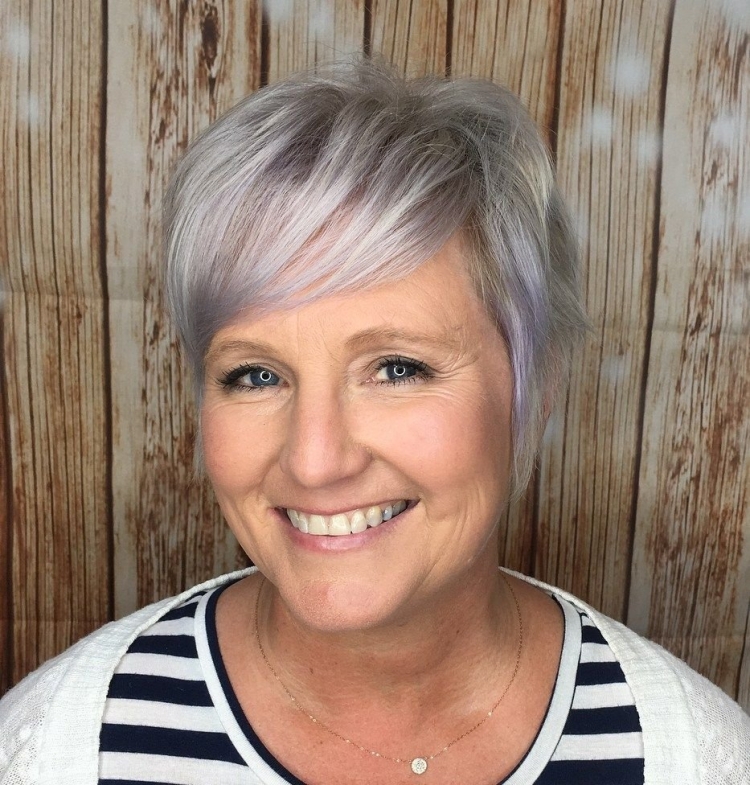 Короткие стрижки для женщин после 50