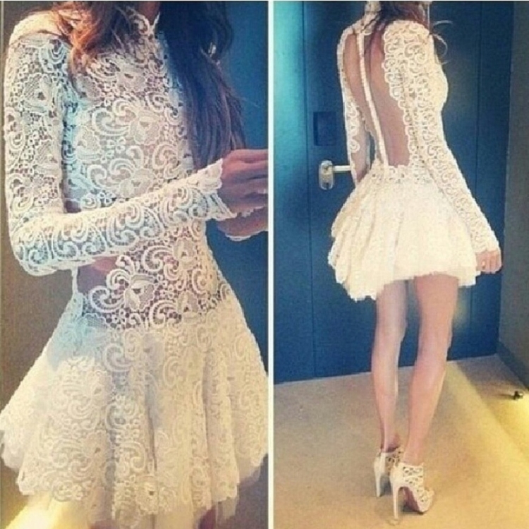 Кружевные платья на чехле