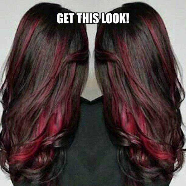 Красные пряди на темных волосах