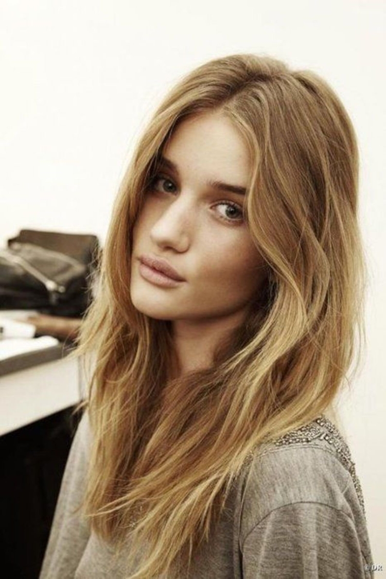 Светло русые волосы