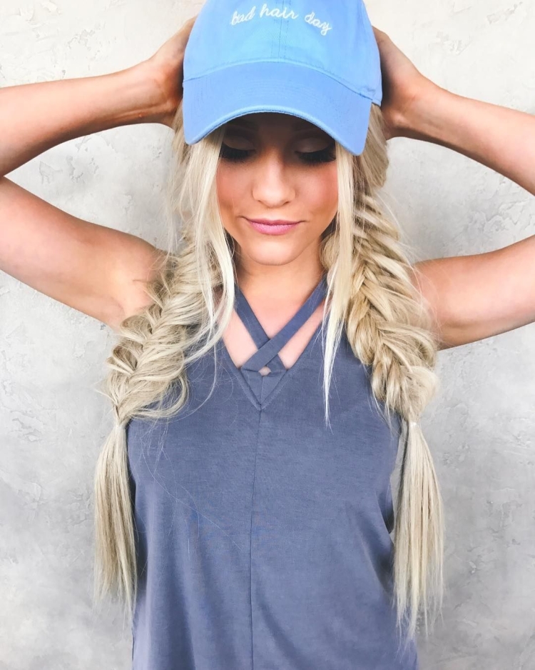 Кепка на распущенные волосы