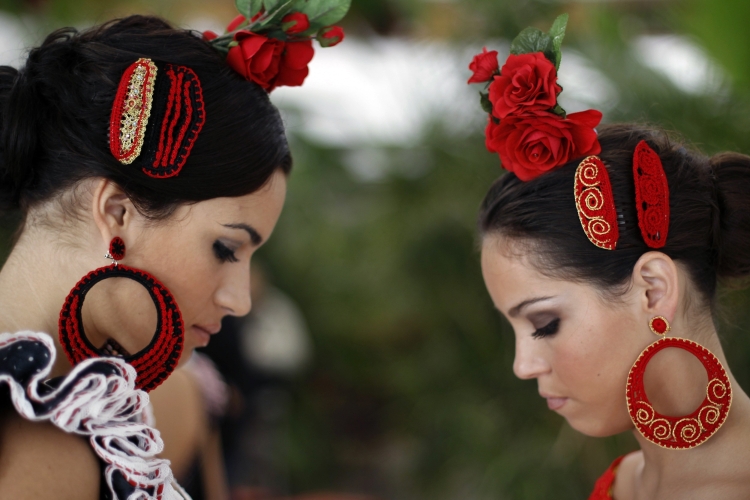 Прическа фламенко