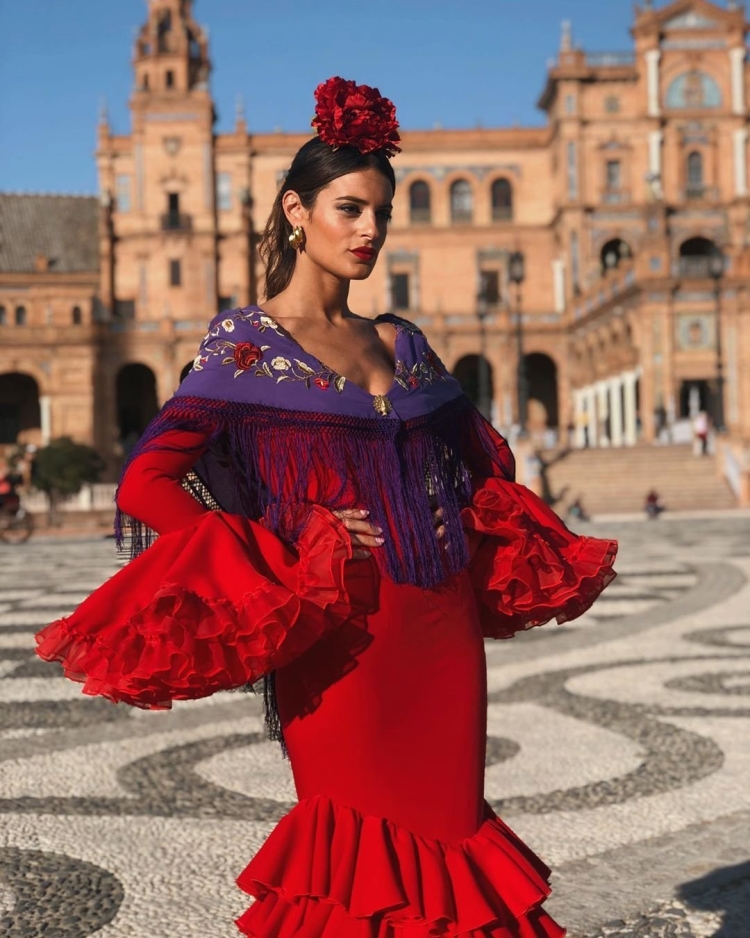 Прически в испанском стиле