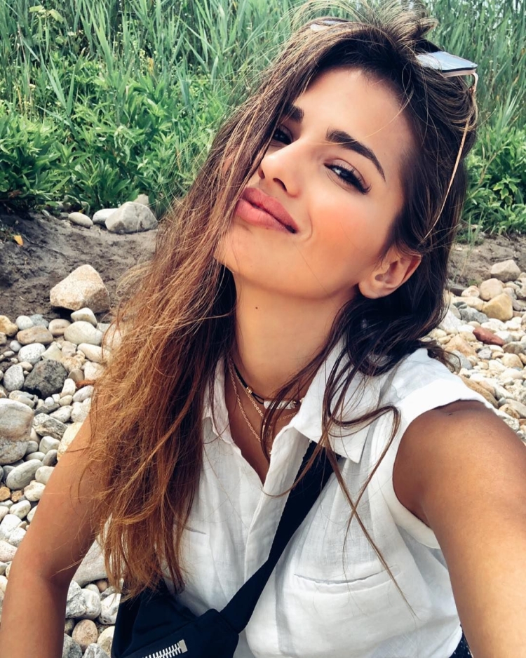 Прическа для испанского танца