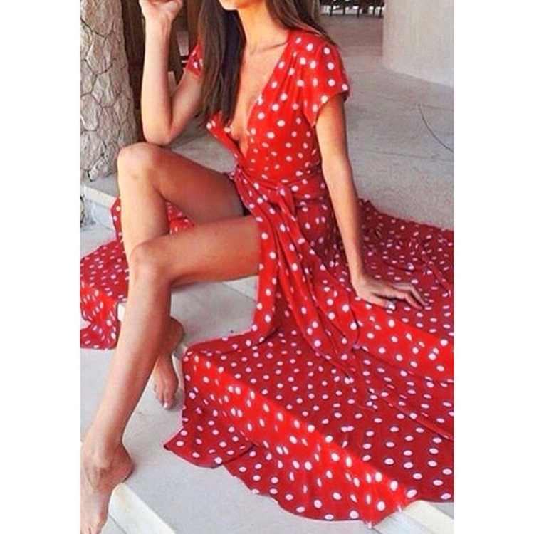 Летнее платье в горох