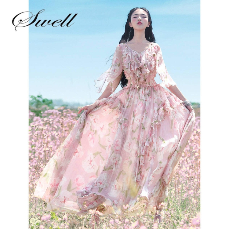 Платье Chloe Maxi Sleeve Dress