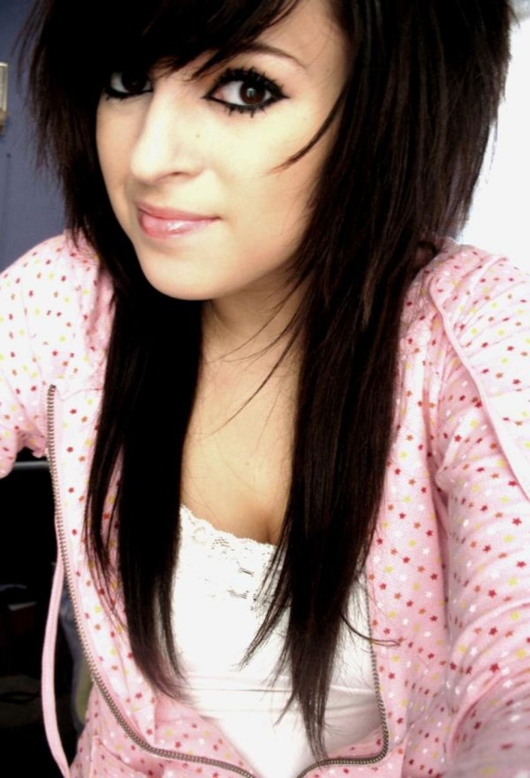 Эмо стрижки для девушек