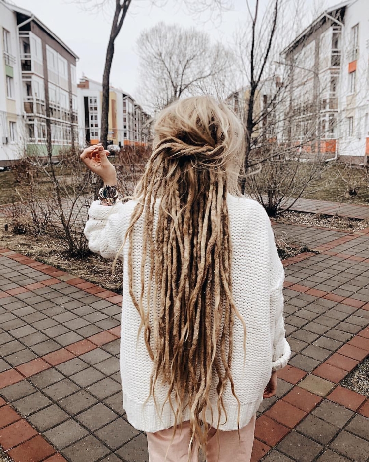 Дреды Настя Чак