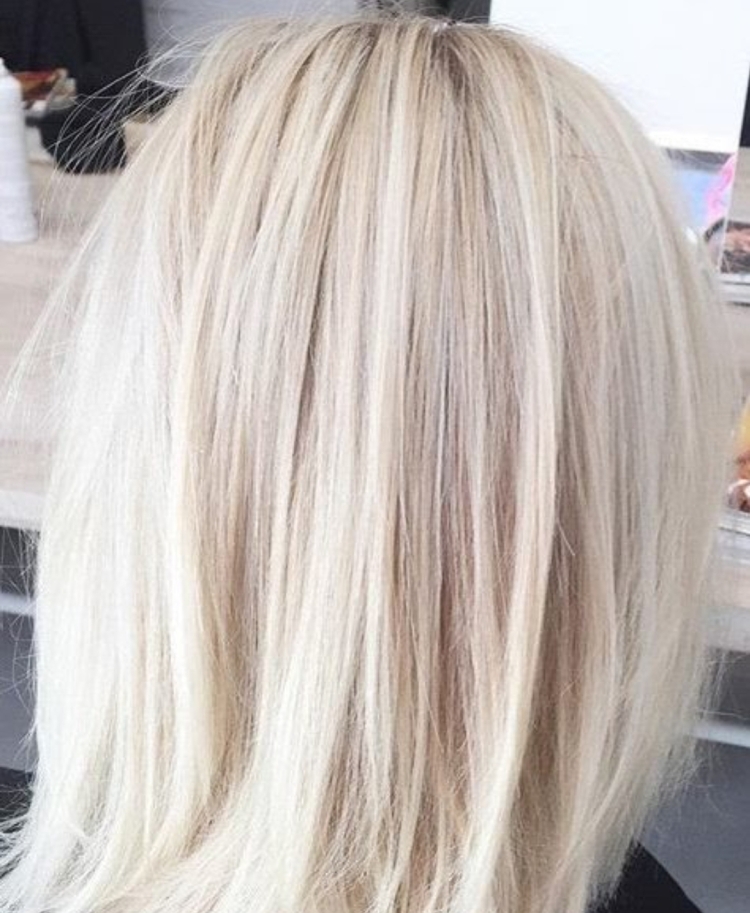 Окрашивание волос на средние волосы для блондинок с растяжкой