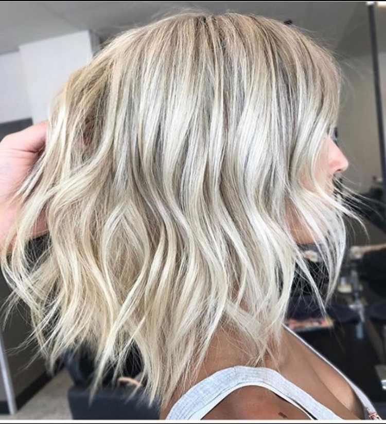 Балаяж волос блонд короткие волосы