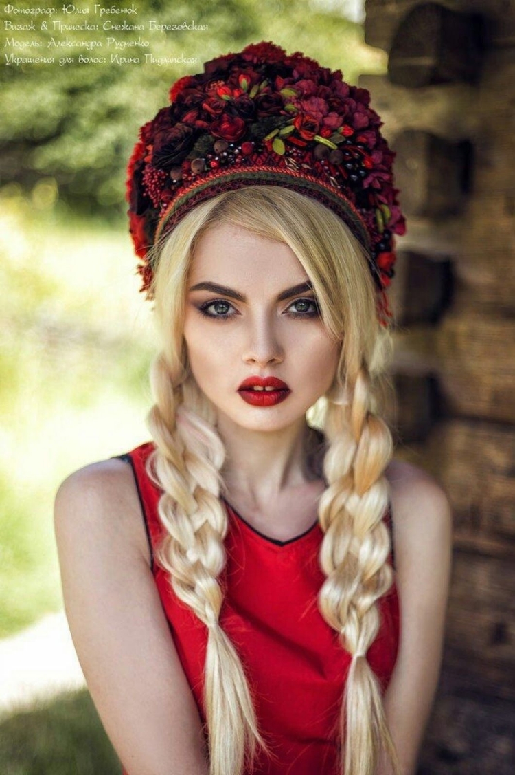 Фольклорный стиль прически
