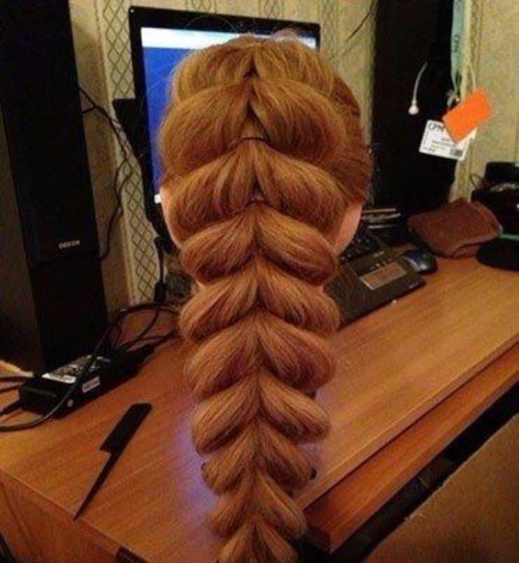 Объёмная коса с резинками