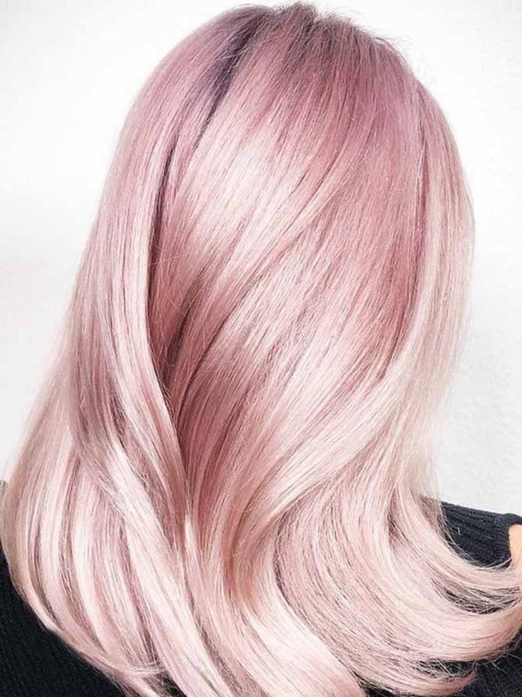 Блонд с розовым оттенком