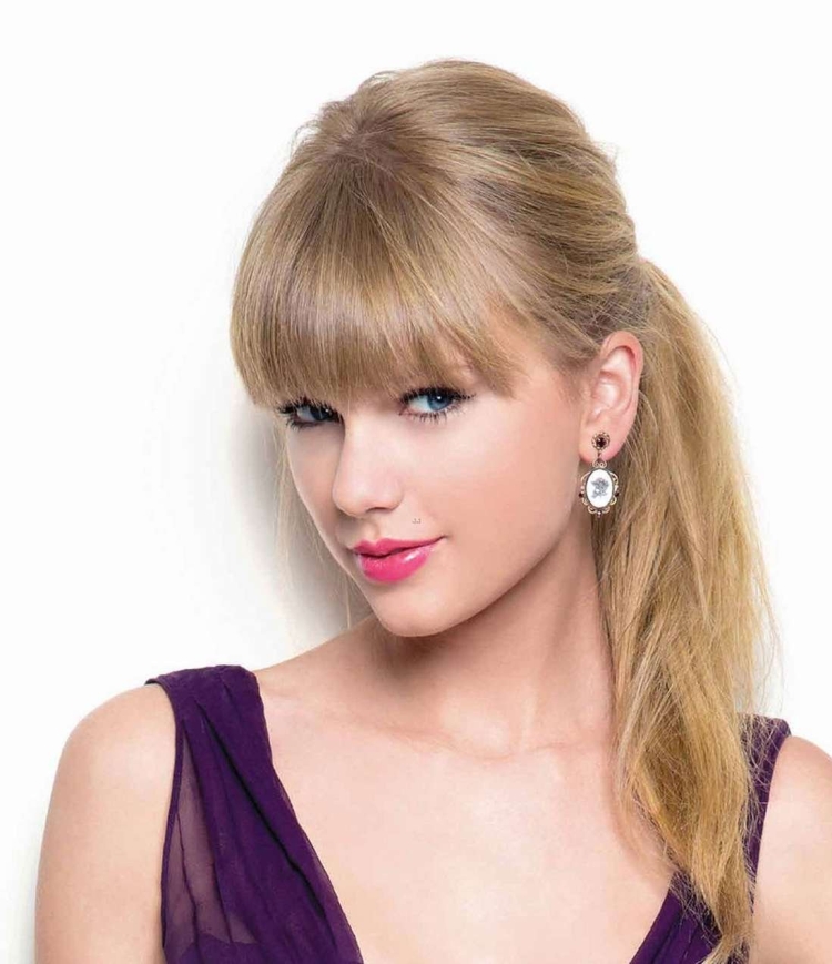Тейлор Свифт фото с челкой