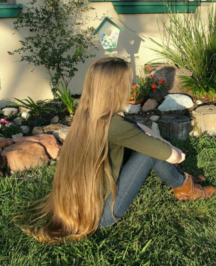 Регина Козенко длинные волосы