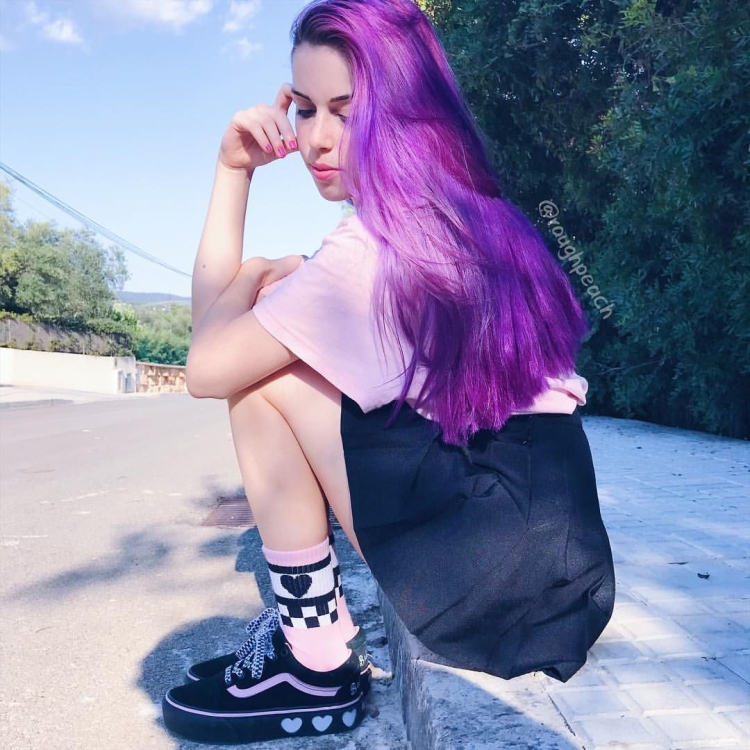 Елена Шейдлина с фиолетовыми волосами