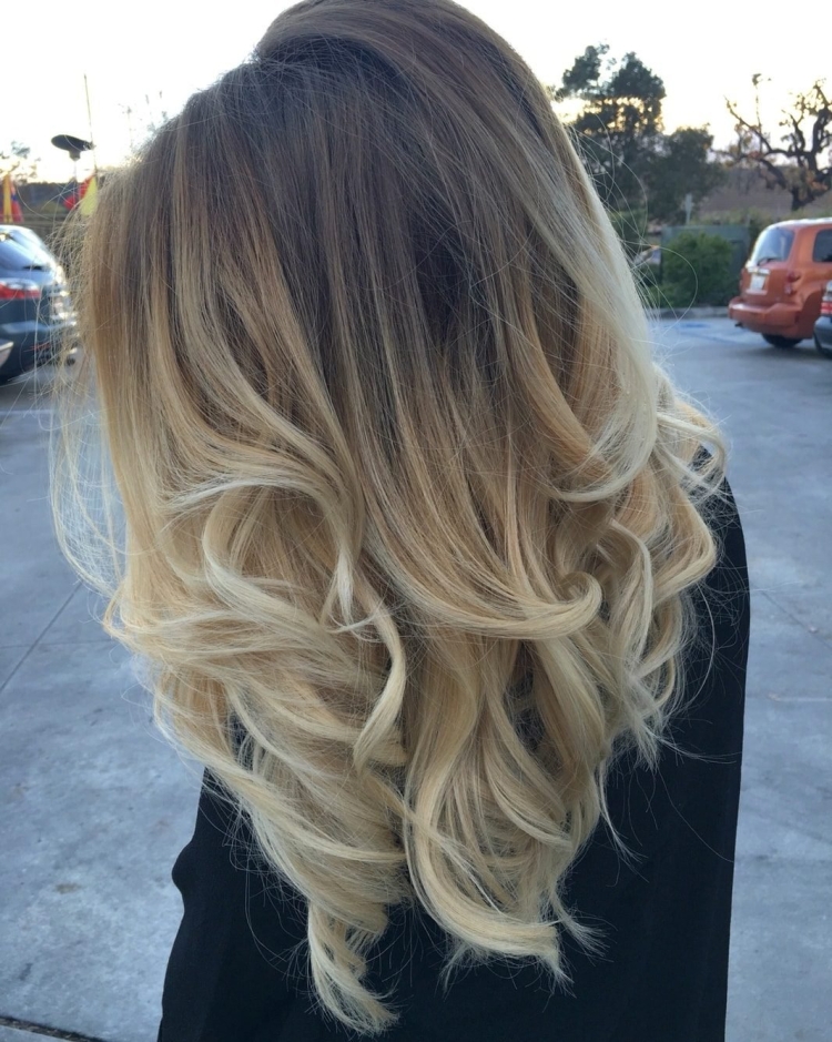 Каскад балаяж блонд