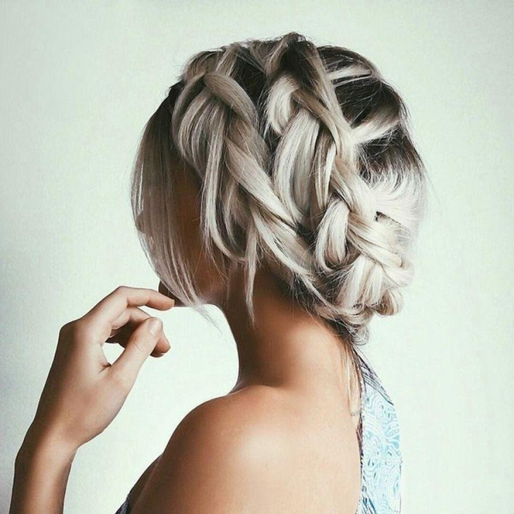 Косички на короткие волосы