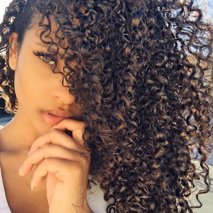 Кудрявые девушки Эстетика