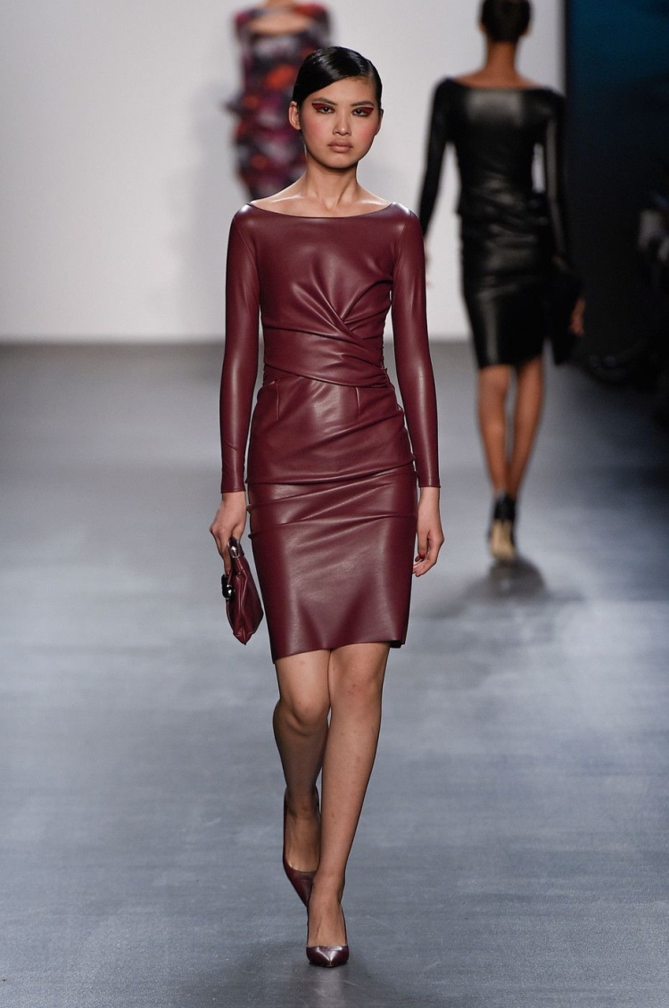 Кожаное платье манго