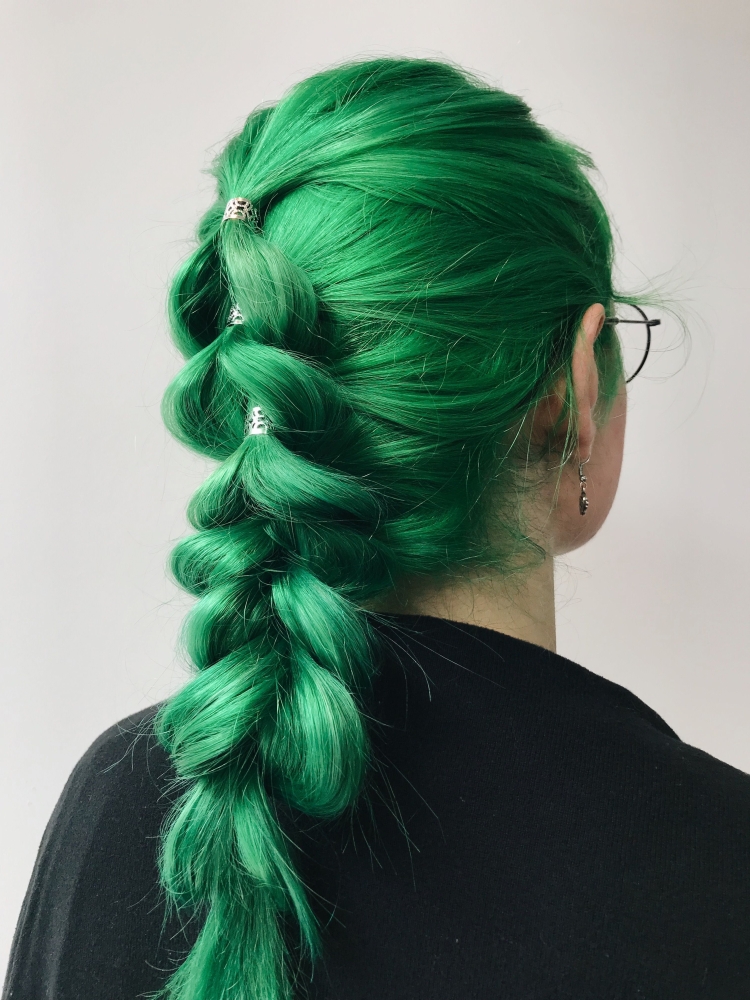 Канекалон в косах зеленый