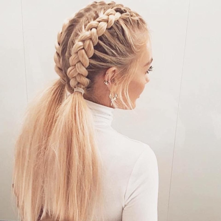 Два колоска в хвост