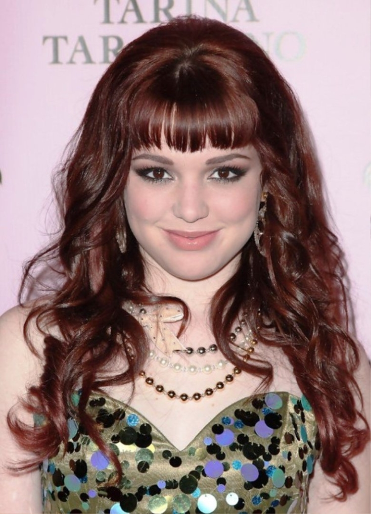 Локоны с челкой