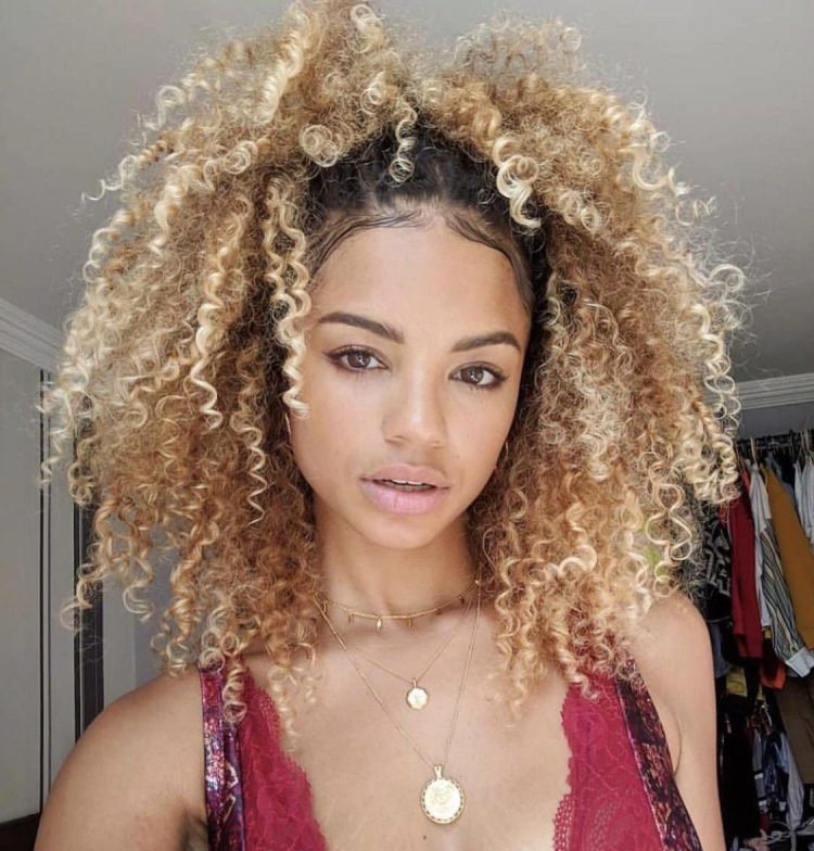 Афро кудри канекалон