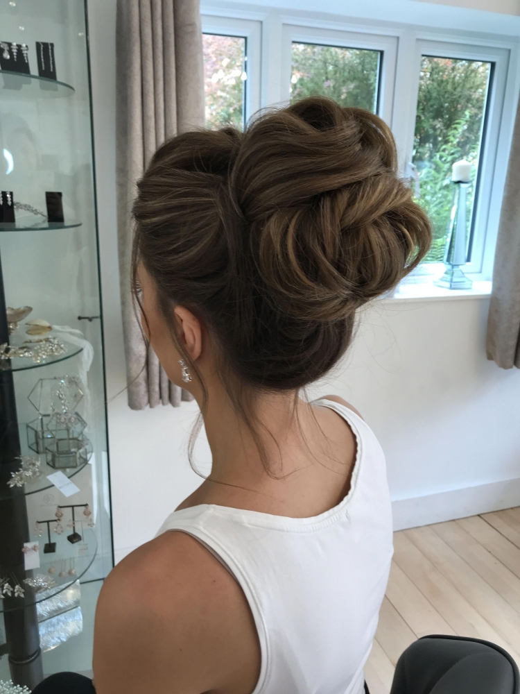 Верхний пучок на средние волосы