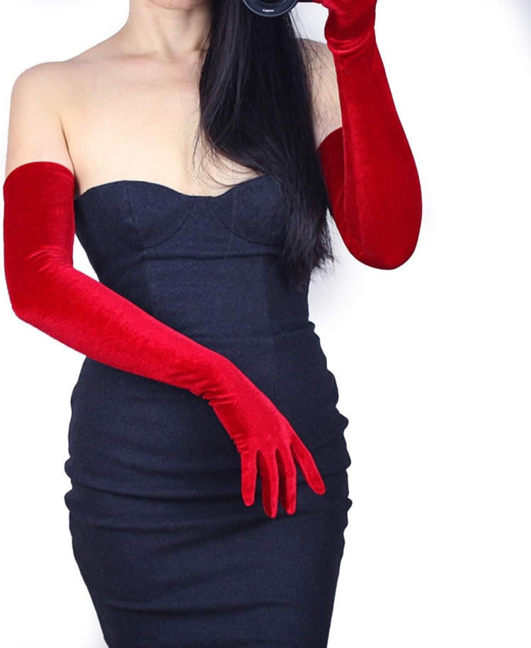 Платье с перчатками